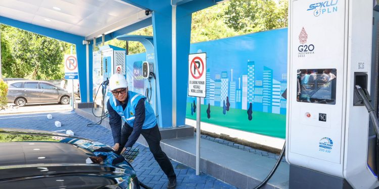 Pemerintah Tingkatkan Stratifikasi Tarif Listrik, Dirut PLN Darmawan Prasodjo: PLN Dukung Langkah Tersebut