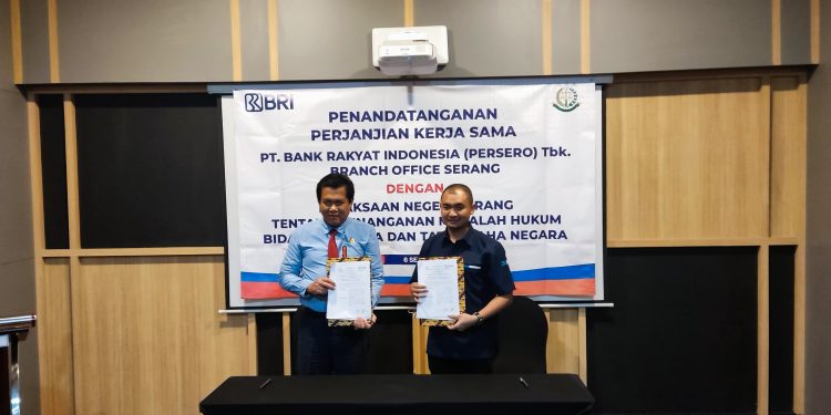 Atasi Permasalahan Kredit Bermasalah, BRI Serang Tekan MoU dengan Kejari Serang