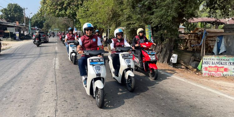 Moment Harpelnas, PLN Banten Ajak Media Touring EV Serta Sosialisasi PLN Mobile dan Electrifying Agriculture