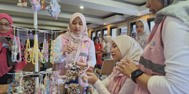 Srikandi Movement PLN Gelar Pelatihan dan Pendampingan Kelompok Perempuan Rentan