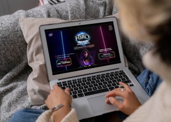 Melalui Kompetisi H3RO Power Battle, Tri Dukung Gen Z Kembangkan Potensi di Industri Esport