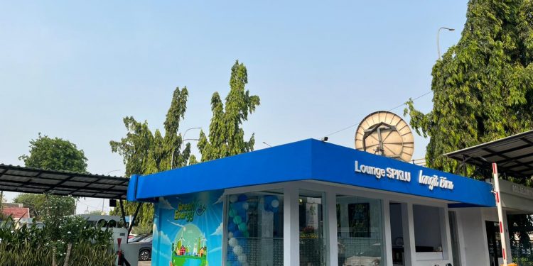 Dukung Ekosistem Kendaraan Listrik, Kini Ada Fasilitas Lounge Eksekutif SPKLU di Kantor PLN UID Banten