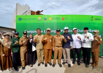 Kunjungan BI Banten Bersama Pimpinan Daerah Banten ke Sekolah Lapang Produk Pertanian Hortikiltura Kota Serang
