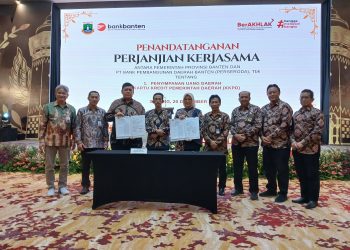 Pemprov Banten Tandatangani Perjanjian Kerja Sama Pengelolaan RKUD dan KKPD dengan Bank Banten