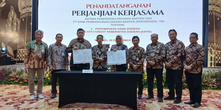 Pemprov Banten Tandatangani Perjanjian Kerja Sama Pengelolaan RKUD dan KKPD dengan Bank Banten