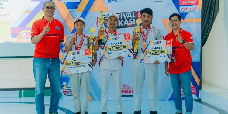 Ajis Firdaus Raih Juara Festival Vokasi Satu Hati 2025, Siap Wakili Banten di Kompetisi Nasional