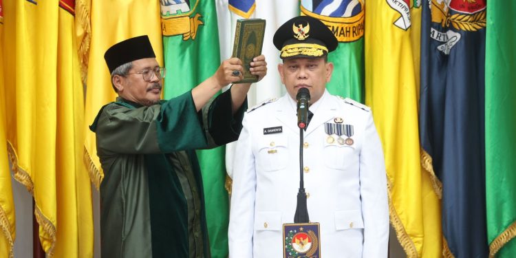 Ucok Abdul Rauf Damenta Dilantik Menjadi Pj Gubernur Banten
