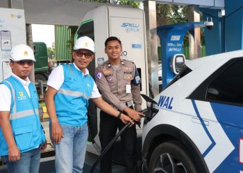 Gm PLN Banten Tinjau Langsung Kesiapan SPKLU Selama Siaga Nataru
