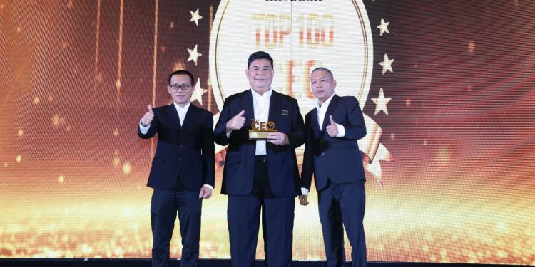 Dirut Bank Banten Muhammad Busthami Raih Penghargaan Bergengsi “Top 100 CEO” 2024