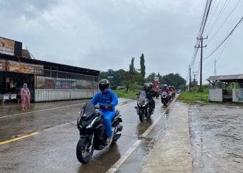 Ingin Aman Berkendara Motor Saat Hujan, Ini Tipsnya