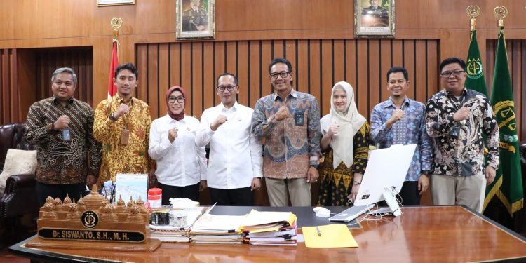 Perkuat Sinergi dengan Instansi Pemerintah, PLN Banten Kunjungi Kejati Banten