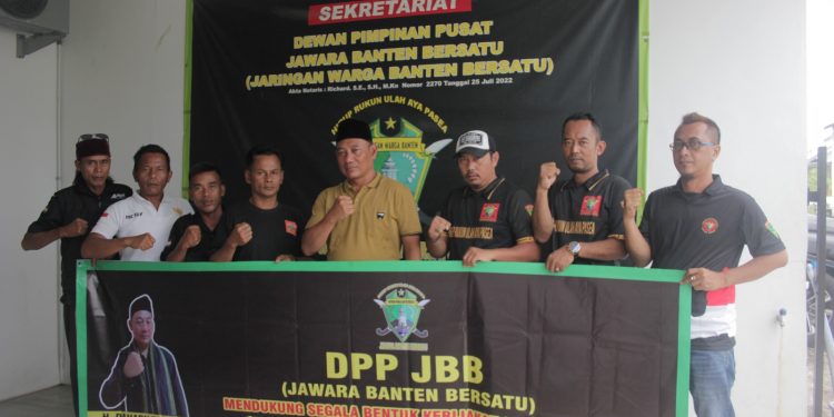 Jawara Banten Bersatu Gelar Ngariung dan Bhakti Sosial, Tegaskan Dukungan untuk Pemerintah