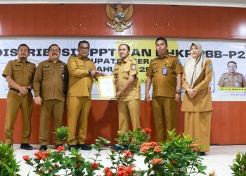 Bapenda Kabupaten Serang Serahkan SPPT PBB-P2 dan DHKP Tahun 2025