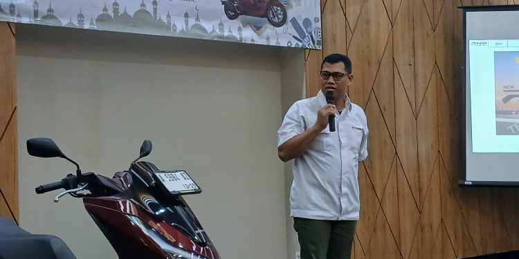 Honda Banten Ajak Media Buka Bersama dan Bedah Teknologi New Honda PCX160