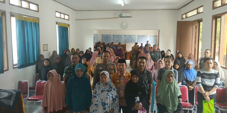 Forbis Hotel Rayakan Ulang Tahun ke-10 dengan Bakti Sosial di Kecamatan Waringinkurung