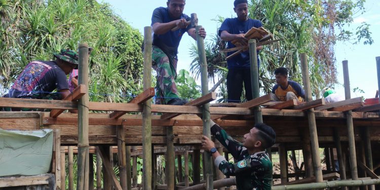 TMMD ke-124 Bangun Jembatan, Curhat Warga Antar Anak Sekolah Lebih Dekat