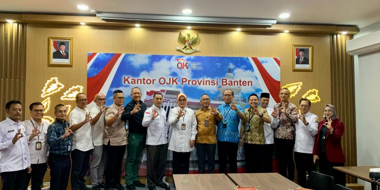 208 PPPK Resmi Dilantik, Walikota Serang Tegaskan Pentingnya Kinerja