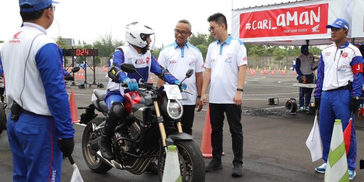 AHSRIC: Uji Keahlian Instruktur Safety Riding Honda, Perkuat Budaya #Cari_Aman di Jalan Raya