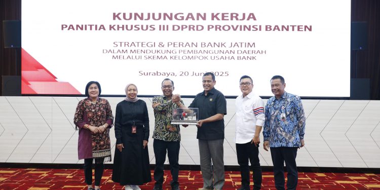 Bahas Progres KUB dan RAPERDA, Pansus III DPRD Provinsi Banten dan Bank Banten Lakukan Kunjungan Kerja ke Bank Jatim
