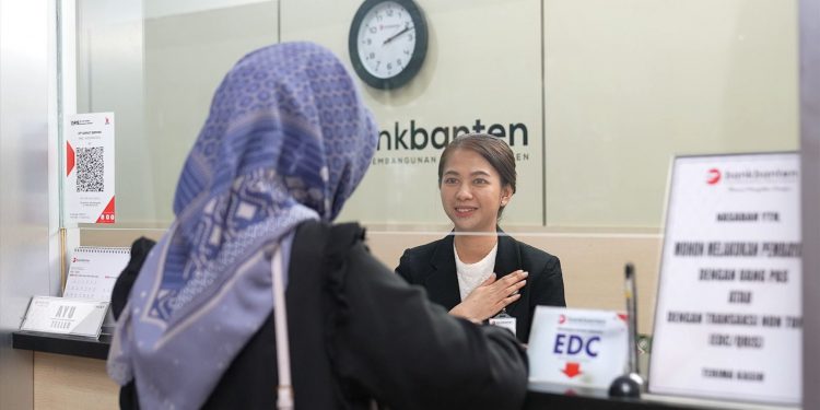 Bentuk Dukungan dan Sinergi, Bank Banten Hadiri Pelantikan Sekda Provinsi Banten