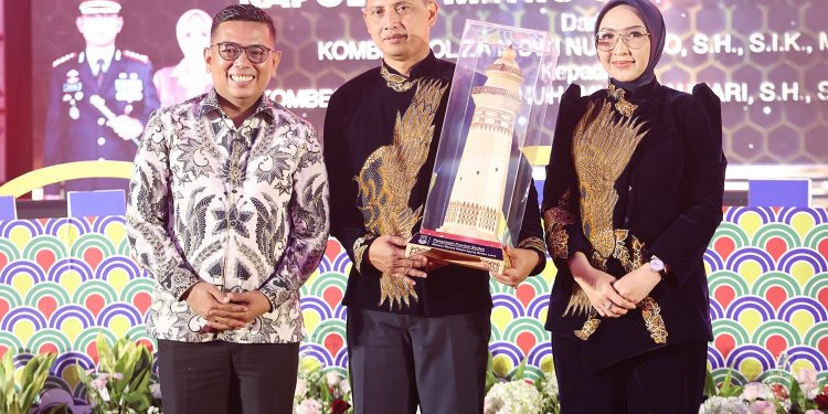 Gubernur Banten Andra Soni : Sinergitas Pemprov Banten, TNI, Polri, dan Masyarakat Mampu Ciptakan Stabilitas Keamanan