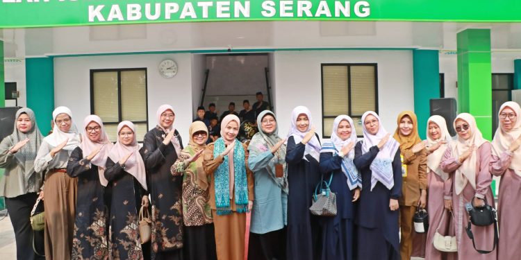 Bupati Serang Ratu Zakiyah Resmikan Gedung SDIT-SMPIT Raudhatul Jannah, Pemkab Berkomitmen Majukan Pendidikan