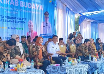 Pawai Budaya Semarakkan HUT ke-18 Kota Serang