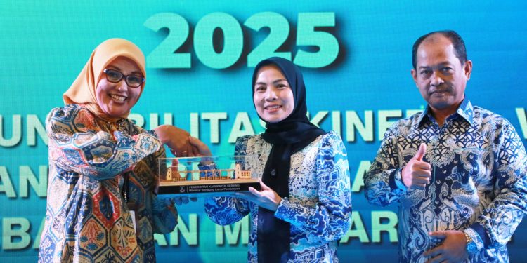 Kunjungi Bupati Serang Ratu Zakiyah, Anggota DPR RI Annisa Mahesa Serap Aspirasi Soal Keuangan