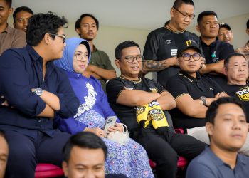 Gubernur Banten Andra Soni Saksikan Laga Profesional Perdana di BIS