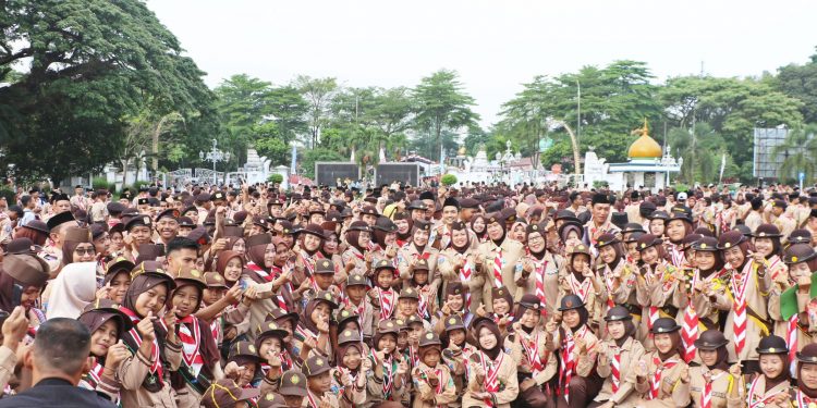 Bentuk Karakter Anak, Bupati Serang Ratu Zakiyah Kukuhkan 292 Pramuka Garuda