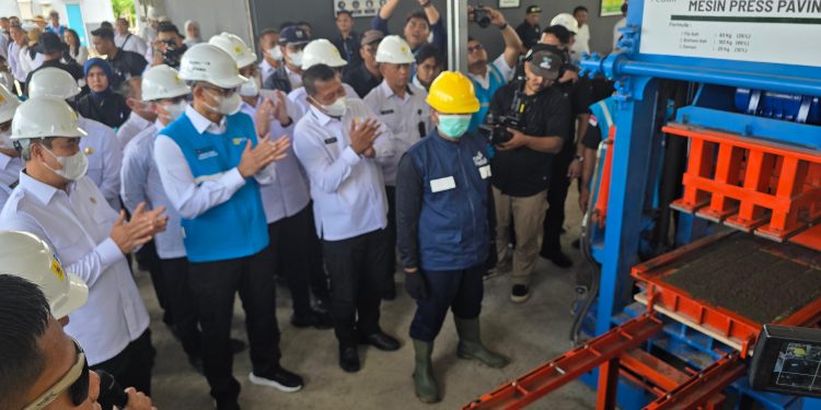 Warga Binaan Lapas Nusakambangan Olah Limbah Batu Bara Menjadi Peluang Ekonomi