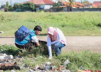 Dukung Kelestarian Lingkungan, PLN UID Banten Gelar Aksi Bersih-Bersih