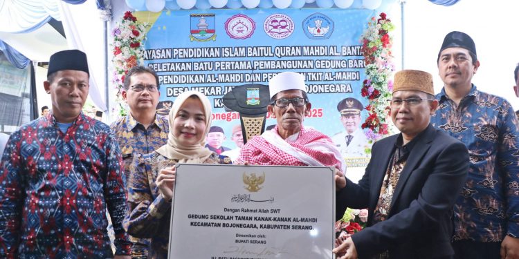 PLN Tambah Daya 61,24 MVA untuk Dua Industri Strategis di Banten, Dukung Pertumbuhan Ekonomi Nasional