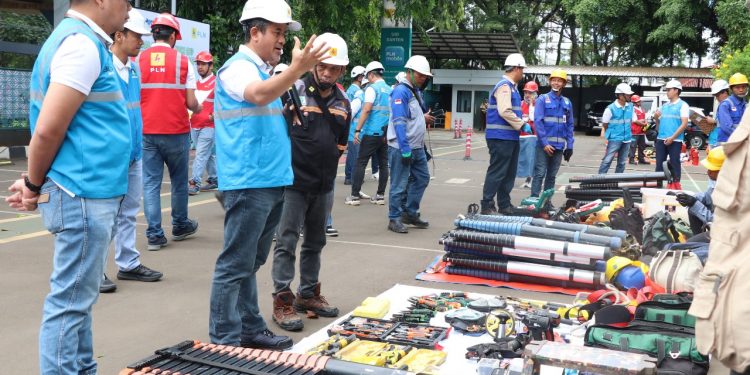 PLN UID Banten Gelar Apel Kesiapan dan Kick Off Percepatan Eksekusi program BPBL
