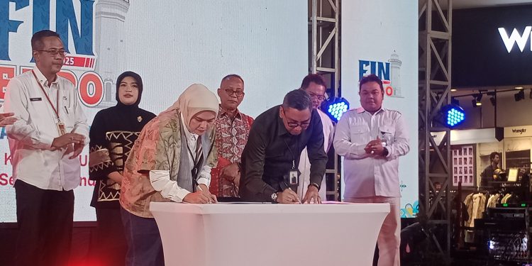 OJK Banten dan LJK Sepakat Perluas Akses Keuangan hingga ke Desa, Fokus pada SimPel dan EKI Desa Tirtayasa