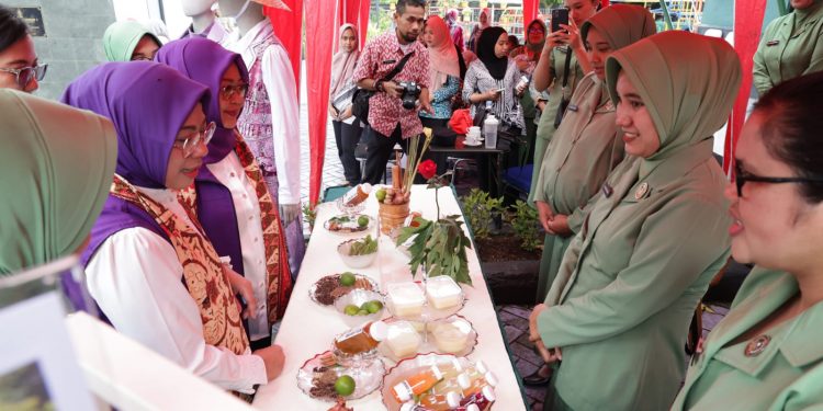 Refleksi Setahun Menjabat Gubernur, Andra Soni Dorong Masukan Konstruktif Pihak Independen