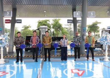 Banten Punya SPKLU 400 kW! Ultra Fast Charging Hadir di Gading Serpong