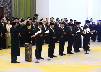 Friderica Widyasari Dewi Resmi Jabat Ketua OJK 2026-2032, Tujuh ADK Baru Dilantik