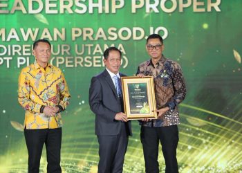 PLN Borong Penghargaan PROPER 2025, Darmawan Prasodjo Kembali Raih Green Leadership