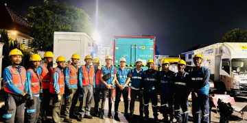 Peringati Hari Kartini, Srikandi PLN UP3 Banten Utara Tampil Anggun Berkebaya Sambil Jaga Keandalan Listrik