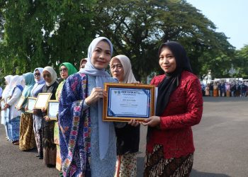 Peringati Hari Kartini, Bupati Serang Ajak Kaum Perempuan Gali Potensi Diri