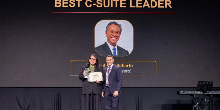 Transformasi SDM Diakui Dunia, Direktur PLN Raih Penghargaan “Best C-Suite Leader” di HR Tech Asia 2026