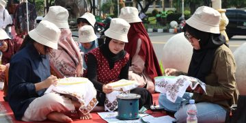 Melalui PLN Peduli, PLN UID Banten dan BIP Gelar Pelatihan Membatik Inklusif di Cilegon
